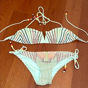 Turquoise patterned bandeau bikini
